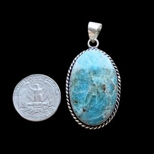 Blue Apatite Crystal Oval Pendant 925 Sterling Silver Necklace Tranquilty